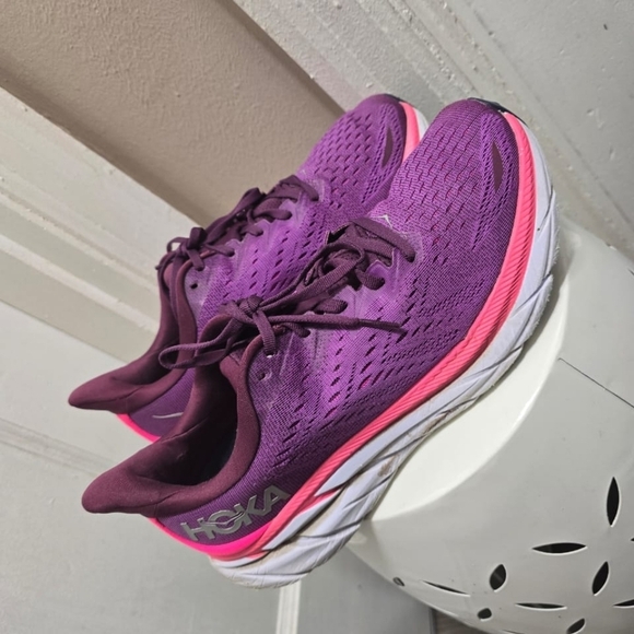 HOKA Clifton 8 Purple Cushioned Running Sneakers Size 11B🌴 - Picture 2 of 10